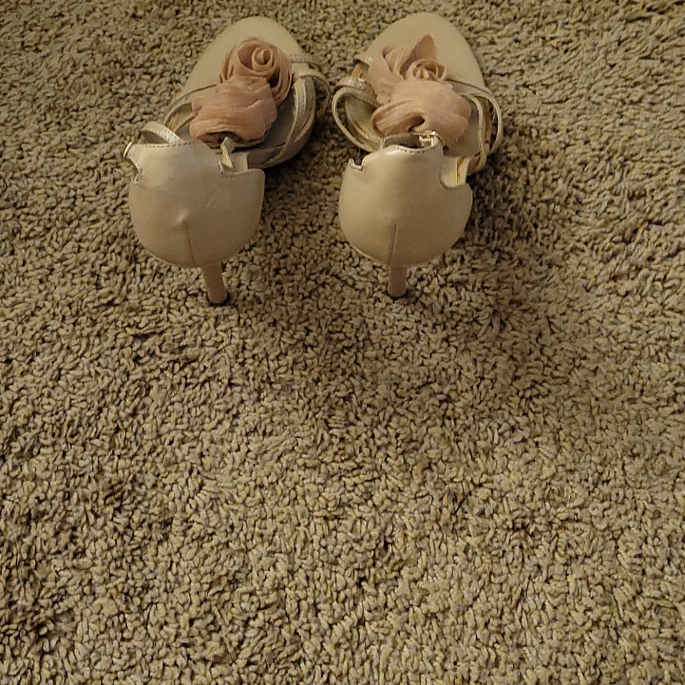 Shoes - Picture 3 of 3